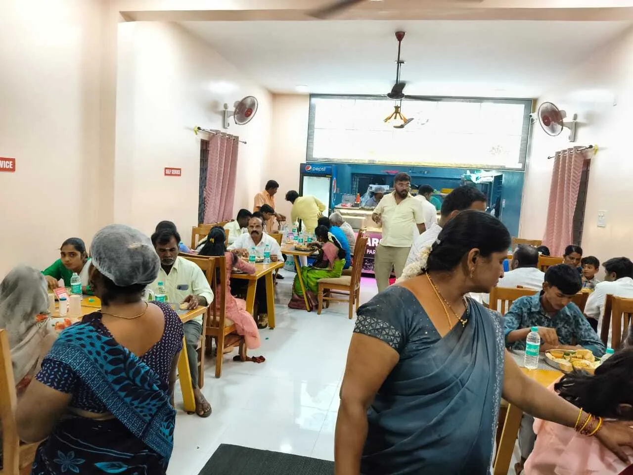 AAROGYA BHAVAN VEG HOTEL & PARTY HALL