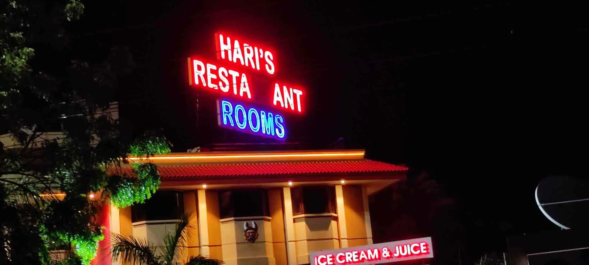 Haris Veg Restaurant
