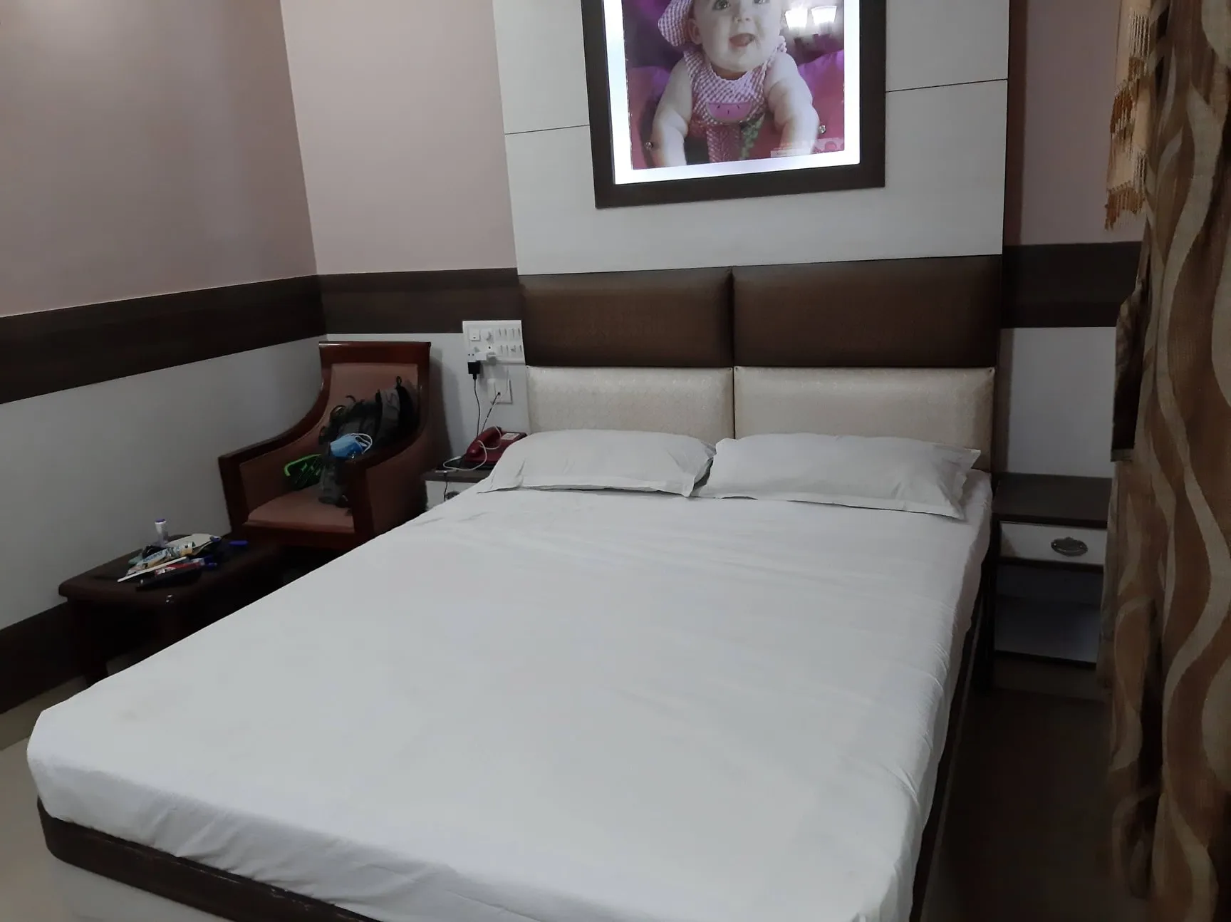 Hotel Anadha Bhavan
