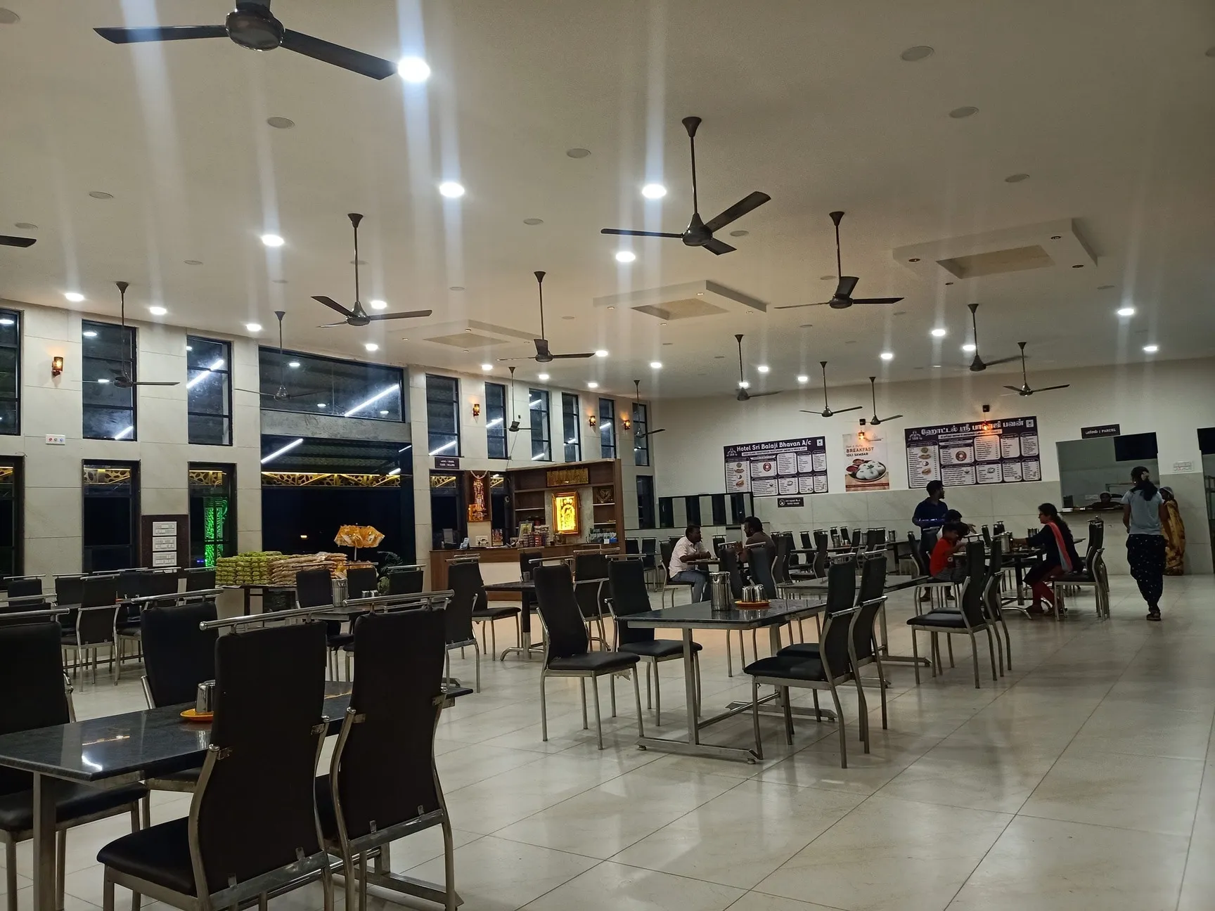 Hotel Sri Balaji Bhavan Ac