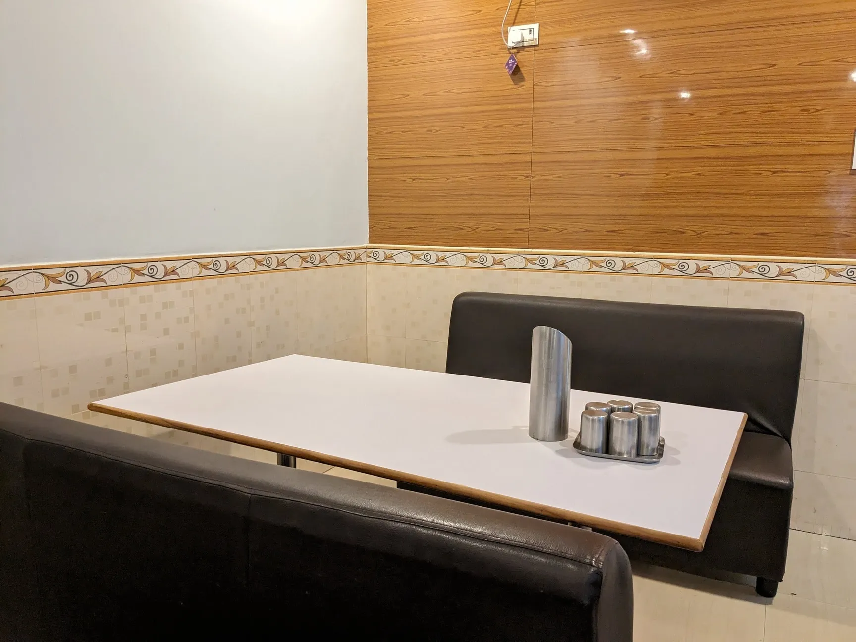 Krishna Vilas vegetarian Hotel