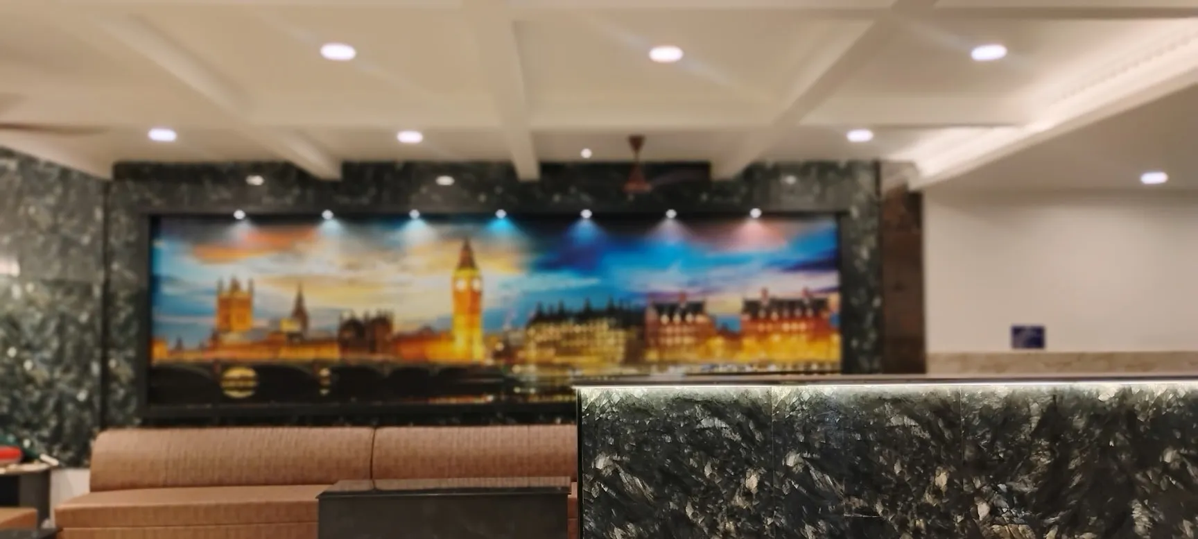 London Cafe Pure Veg Hotel