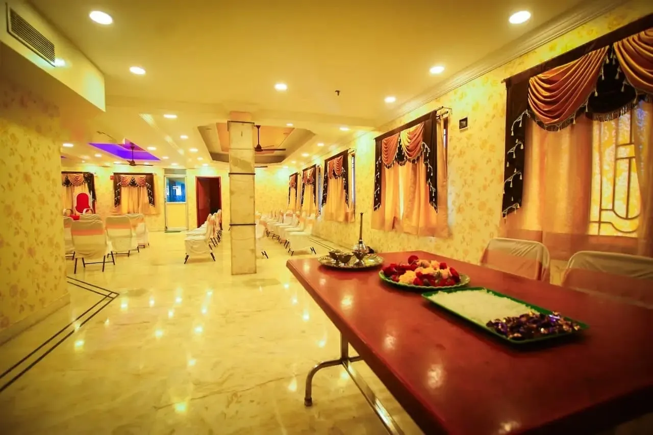 Sri Raj Bhavan Restaurant