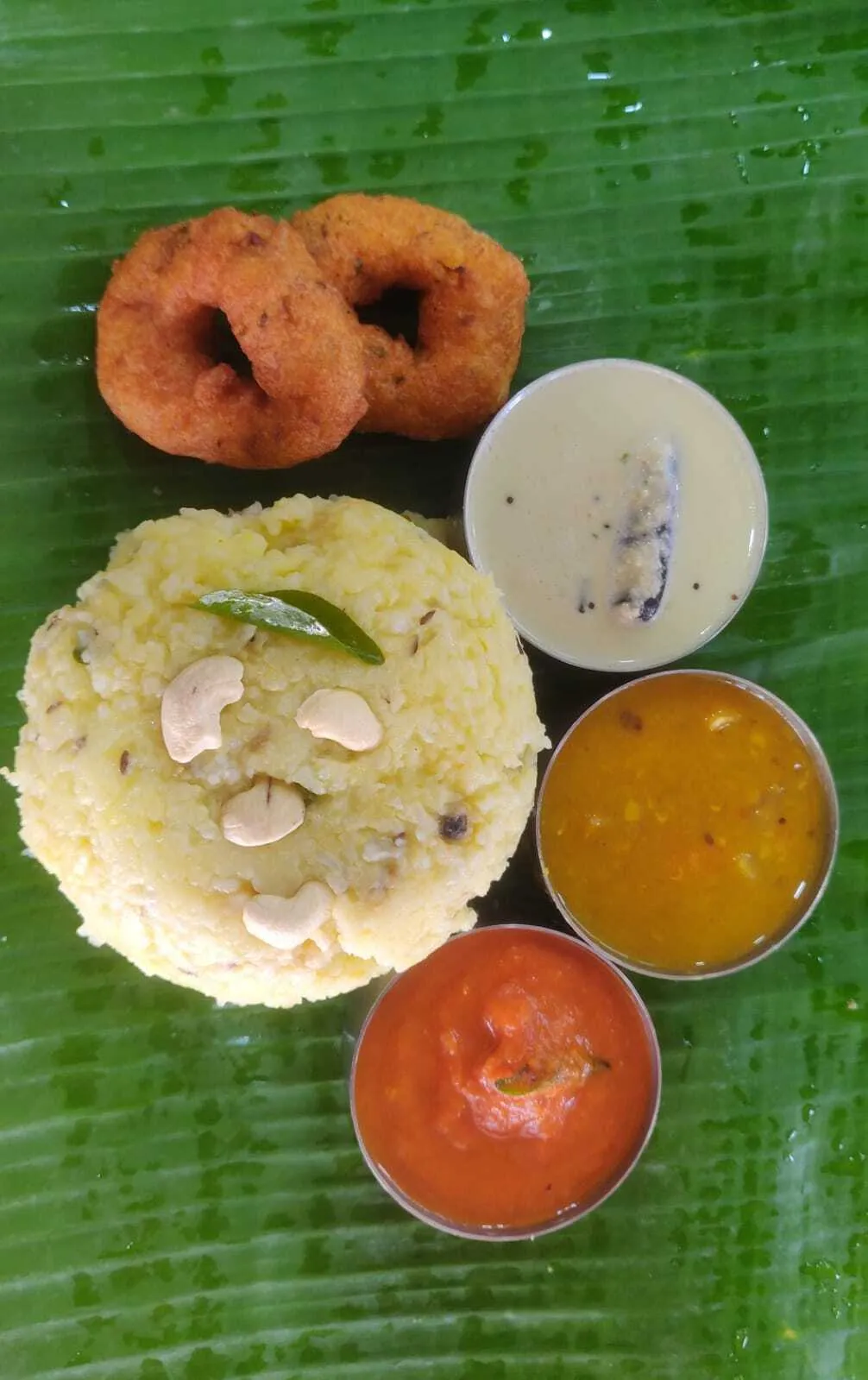 Sri Velavan Cafe (Pure Veg)