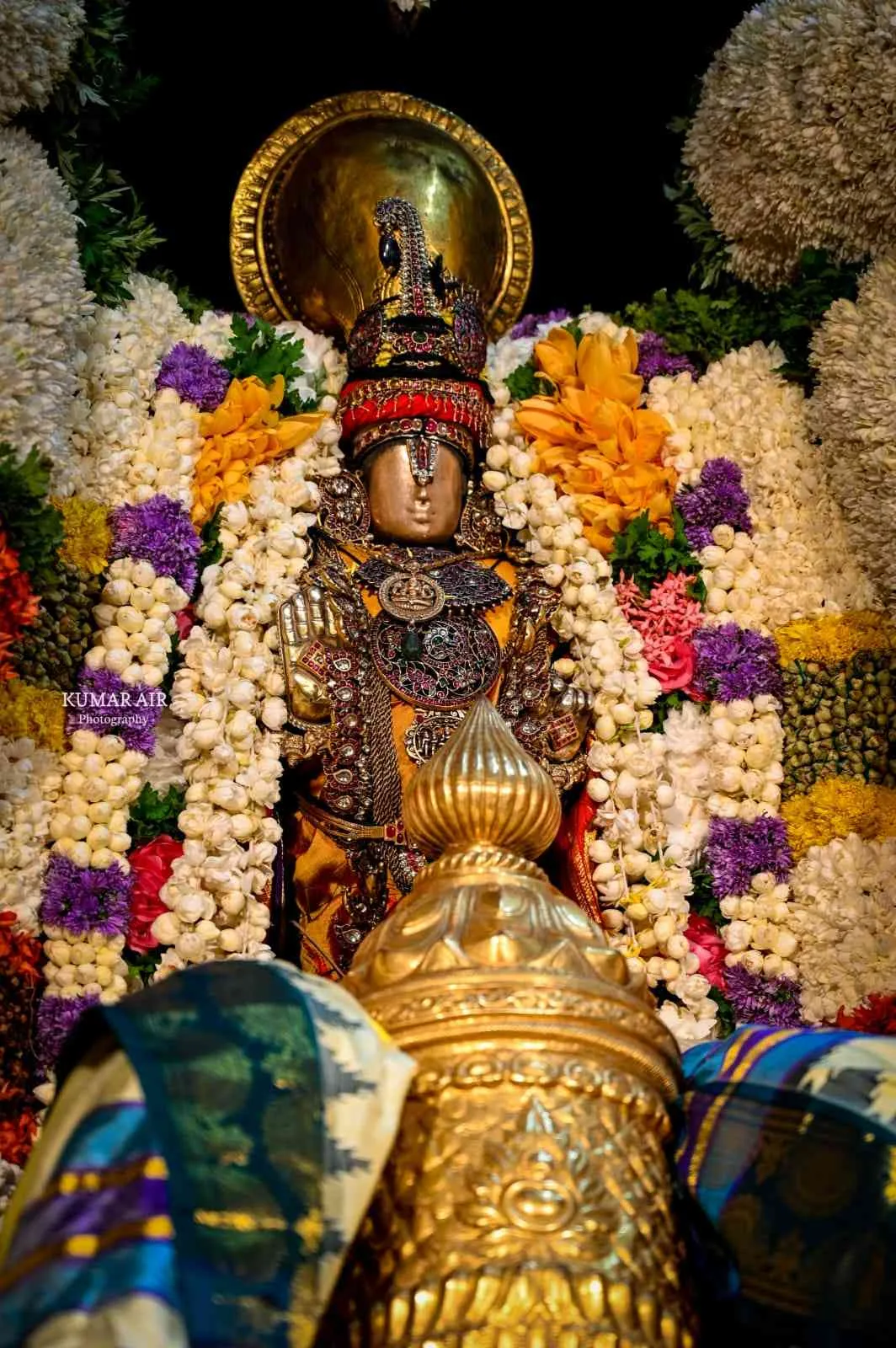 உற்சவர் உற்சவர்