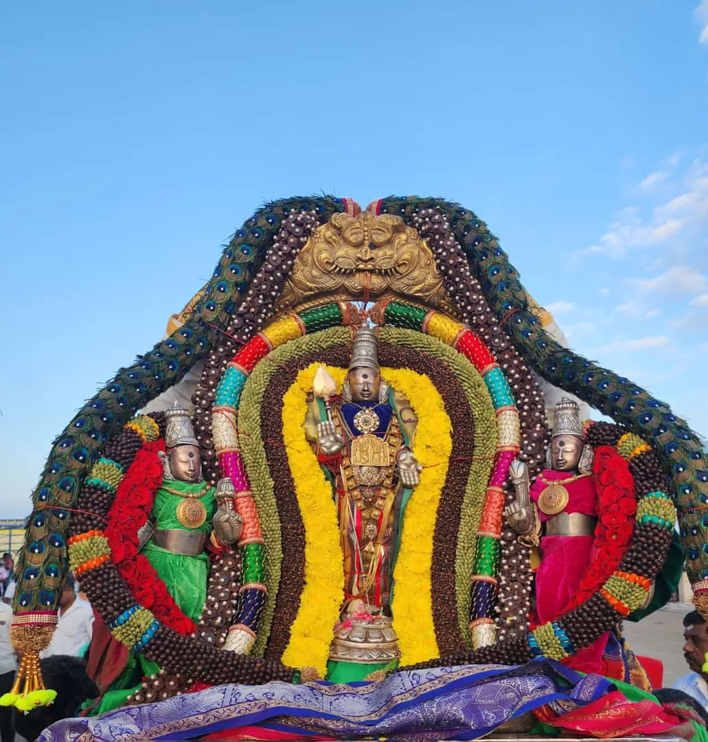 உற்சவ அலங்காரம் உற்சவ அலங்காரம்