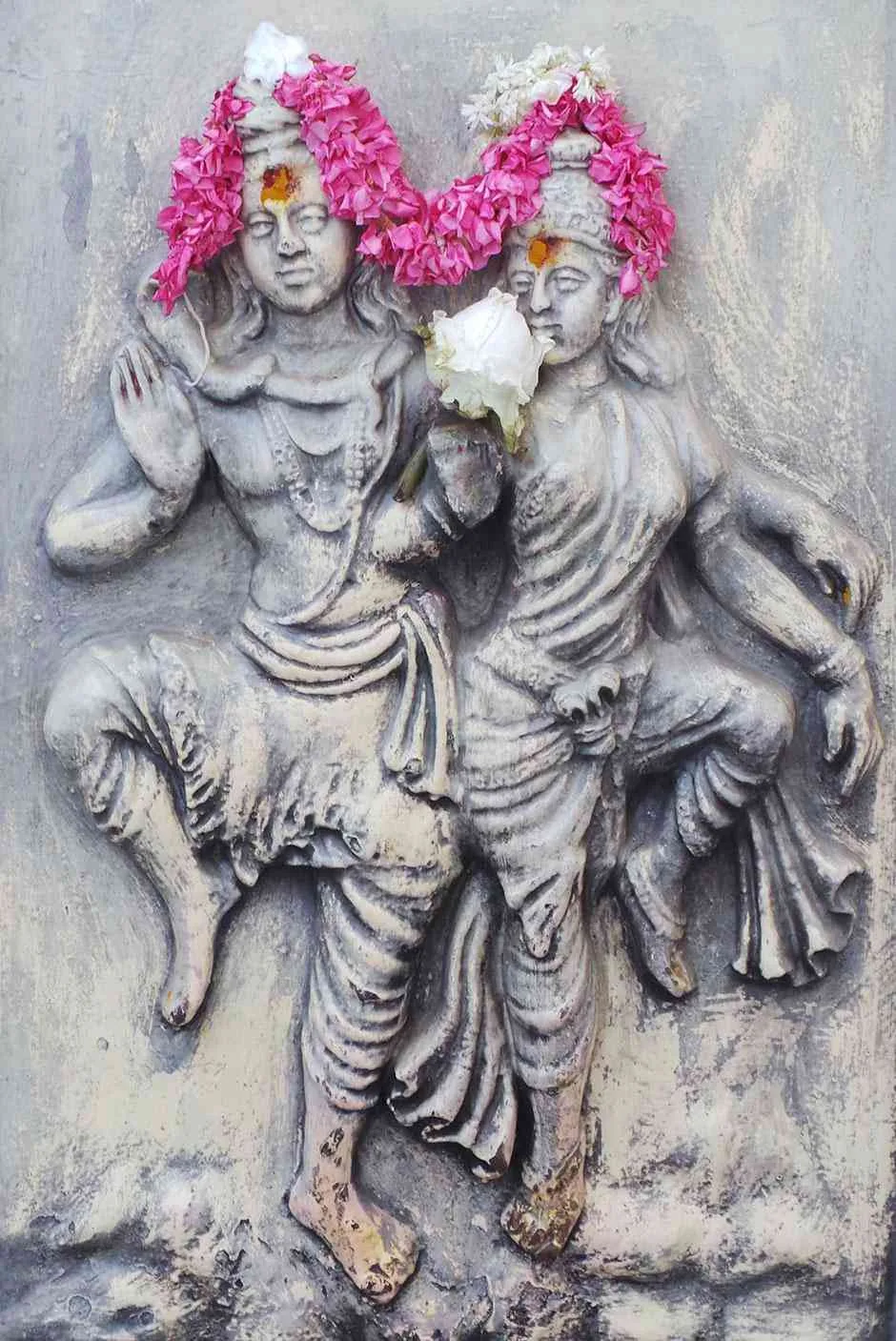 அருள்மிகு  சிவன்  காமாட்சி அம்மன் திருக்கோயிலின் வெளிப்பிரகார மண்டபத்தில் வடமேற்கு திசையில் தூணில் உள்ள அருள்மிகு  சிவன்  காமாட்சி அம்மன்