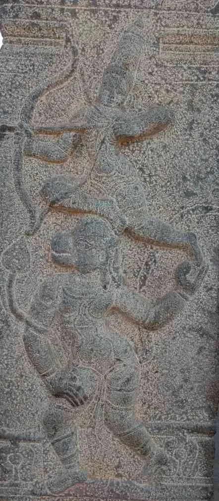 சிற்பம் -