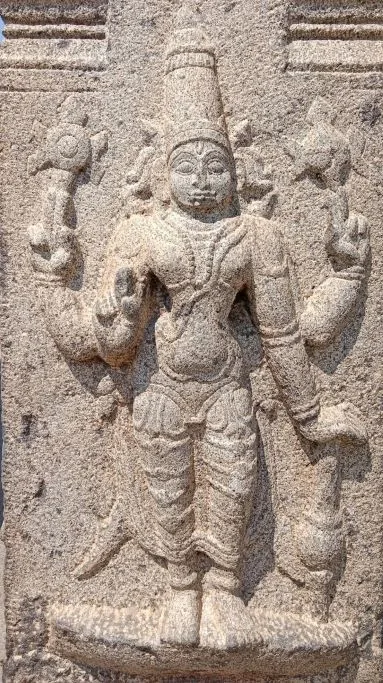 சிற்பம் -