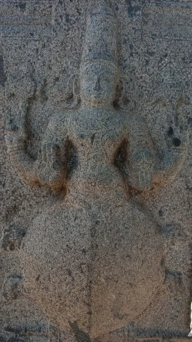 சிற்பம் -