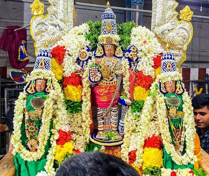 ஸ்ரீநரசிம்ம ஜெயந்தி ஸ்ரீநரசிம்ம ஜெயந்தி உற்சவத்தில்  முத்தாங்கி  சேவையில்  பெருமாள் எழுந்தருளினார்