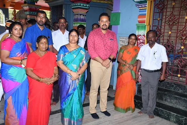 அண்ணா நினைவு நாள் அண்ணா நினைவு நாள் சிறப்பு வழிபாடு மற்றும் பொது விருந்து நிகழ்ச்சியில் செங்கல்பட்டு சட்டமன்ற உறுப்பினர், மாவட்ட ஆட்சித்தலைவர், செங்கல்பட்டு நகர மன்ற தலைவர் மற்றும் அரசு அலுவலர்கள் கலந்து கொண்டனர்.