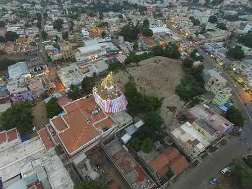 திருக்கோயில் கோபுரம் திருக்கோயில் கோபுரம்