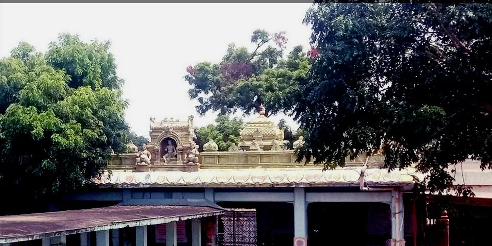 முன்புறத்தோற்றம் திருக்கோயில் முன்புறத்தோற்றம்