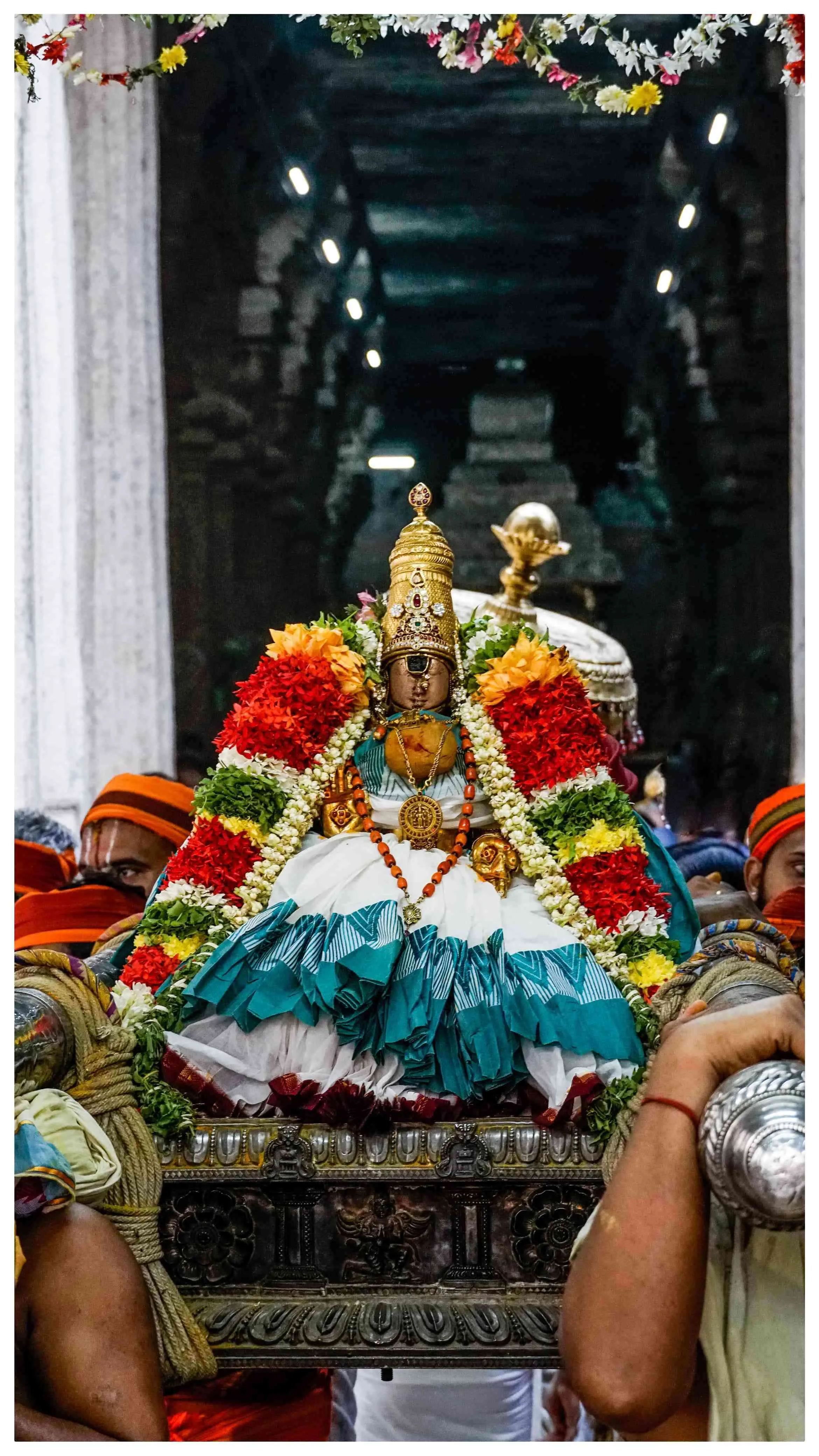 ஸ்ரீரெங்கநாயகி தாயார் ஸ்ரீரங்கம் அருள்மிகு அரங்கநாதசுவாமி திருக்கோயில் :
  ஸ்ரீரெங்கநாயகி தாயார்