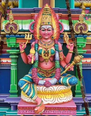 ராஜ கோபுர சிற்பம்கள்