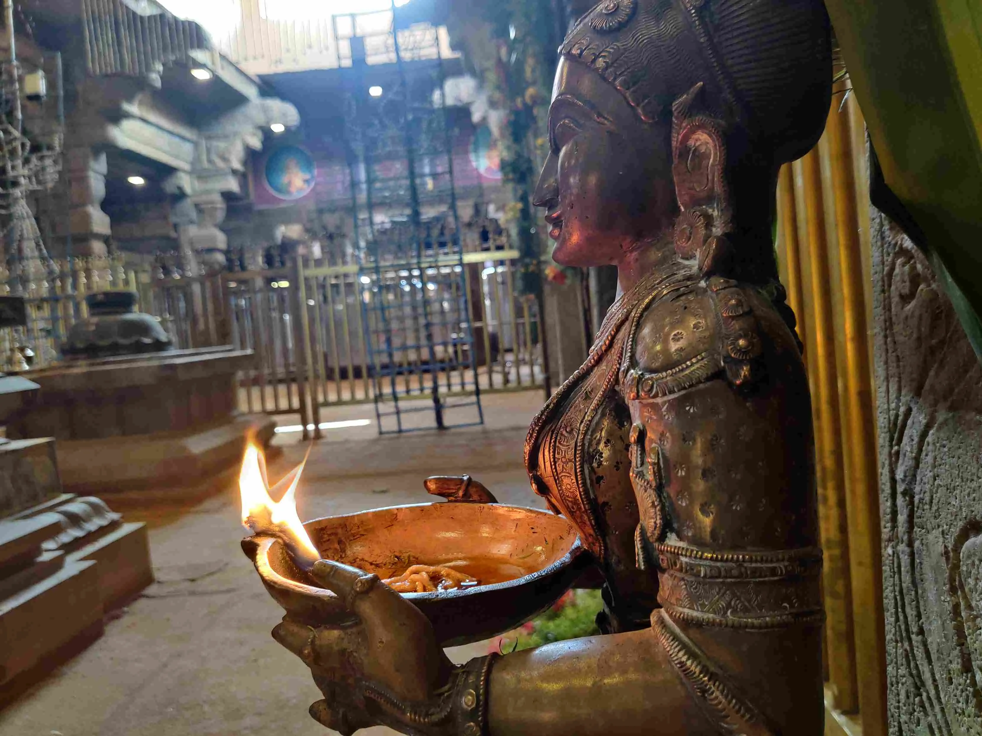 திருக்கோயில் சிற்பங்கள் திருக்கோயில் சிற்பங்கள்