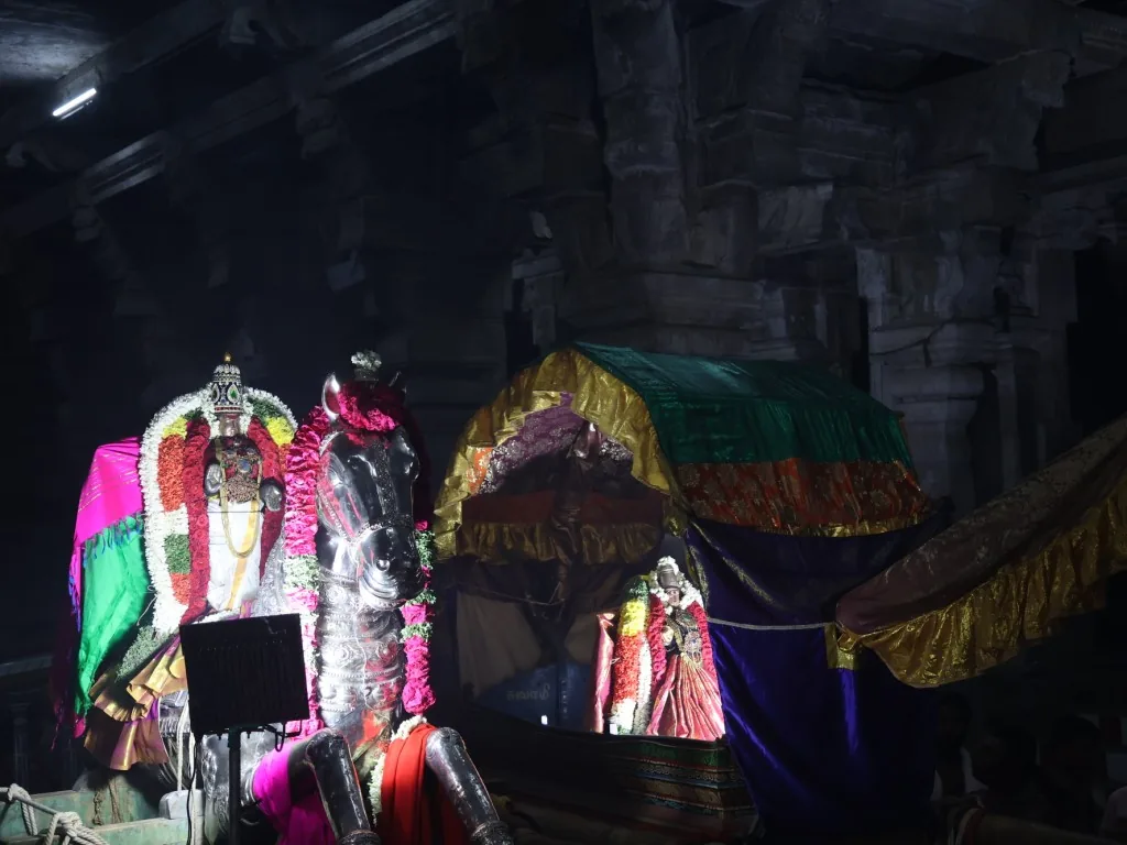 மண்டலபிரம்மோற்சவம் மண்டலபிரம்மோற்சவம் 8 ம் திருநாள்