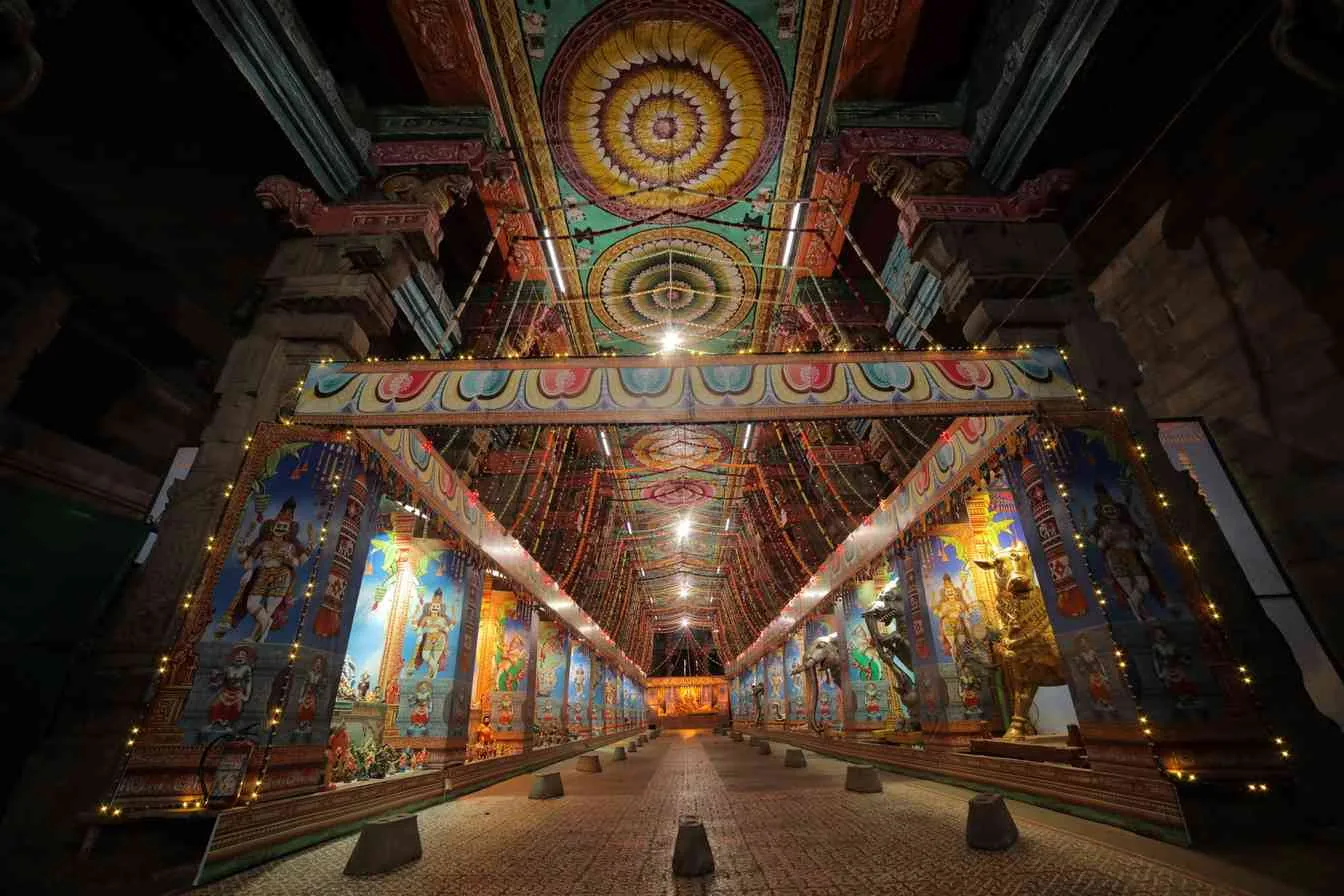 நவராத்திரி திருவிழா -2022 நவராத்திரி திருவிழா கொழு மண்டபம் அலங்காரத்தோற்றம்