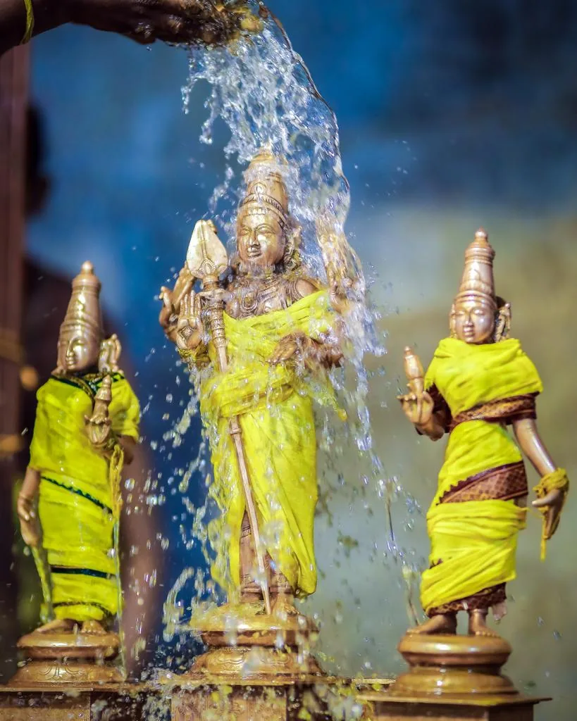 அபிஷேகம் அபிஷேகம்