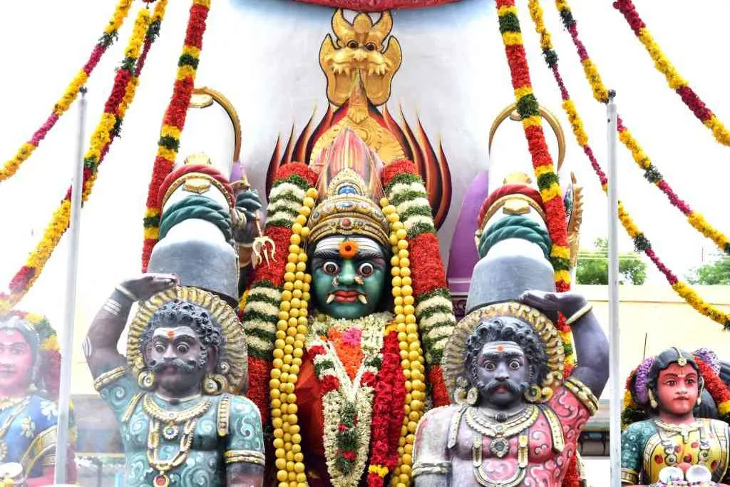 அருள்மிகு பத்திரகாளியம்மன் அருள்மிகு பத்திரகாளியம்மன்