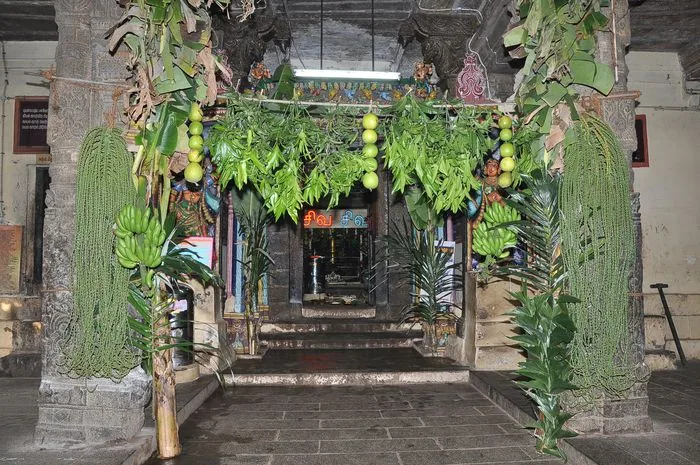திருக்கோயில் நுழைவாயில் திருக்கோயில் நுழைவாயில்