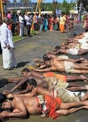 அங்க பிரதக்ஷணம் கந்த சஷ்டி திருவிழா அங்க பிரதக்ஷணம்