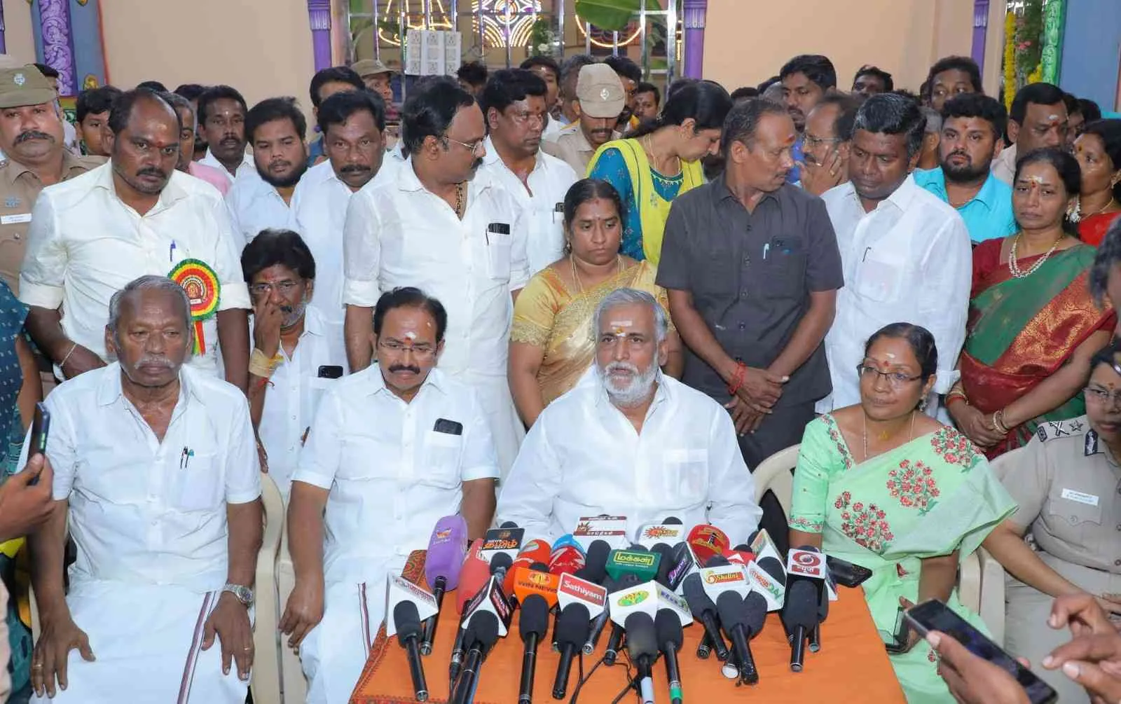 கும்பாபிஷேகம் 2023 இத்திருக்கோவிலின்  மகா கும்பாபிஷேகத்திற்கு மாண்புமிகு இந்து சமய அறநிலையத்துறை அமைச்சர்  பி.கே சேகர்பாபு அவர்களும், மாநகராட்சி நிர்வாகத்துறை அமைச்சர் மாண்புமிகு கே என் நேரு அவர்களும் வருகை புரிந்தது