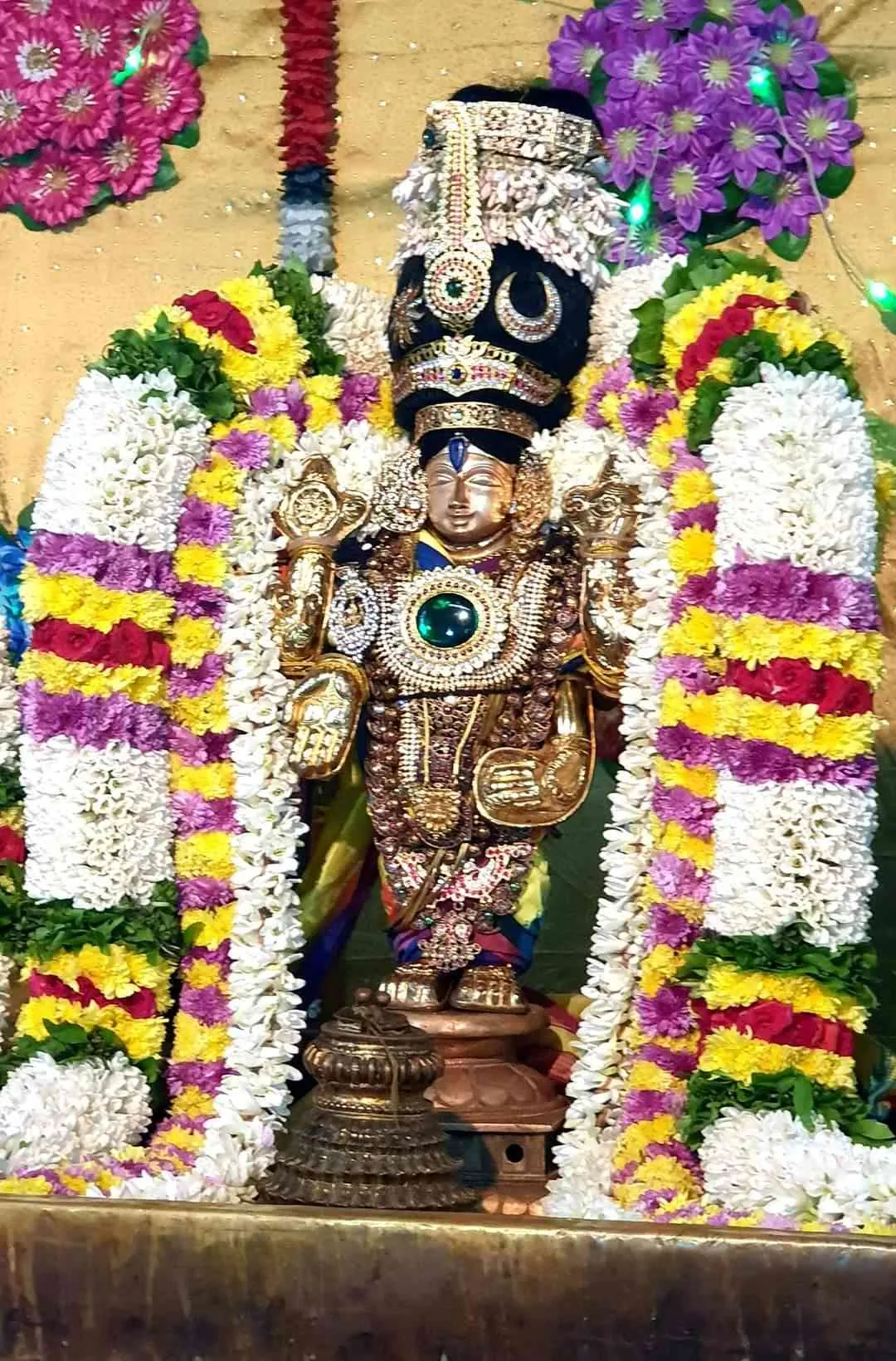 பிரமோற்சவம் பிரம்மோற்சவம் 10-ம் நாள் காலை  புஷ்பயாகம் சம்தாவரணம்,