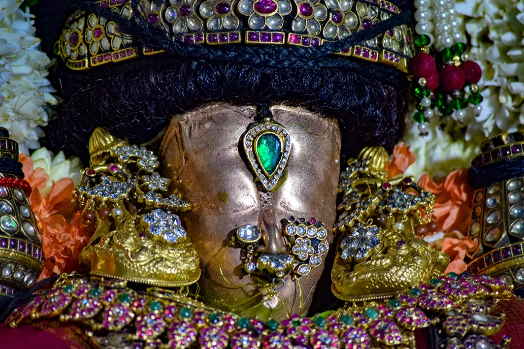 2 ஆம் நாள் கிளி வாஹனம் நவராத்ரி 2 ஆம் நாள் கிளி வாஹனம்