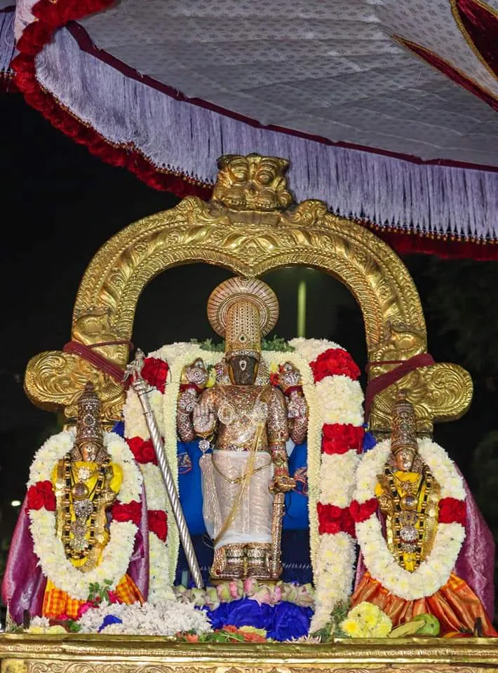 ராப்பத்து 5ஆம் நாள் ராப்பத்து 5ஆம் நாள்-ஸ்ரீ ரத்னாகி ஸேவை