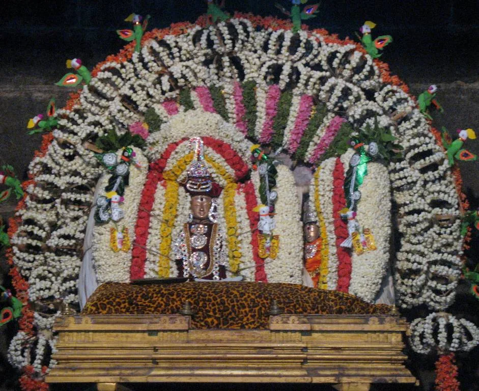 தியாகராஜசுவாமி அருள்மிகு தியாகராஜசுவாமி  திரிபுரசுந்தரி அம்பாளுடன்