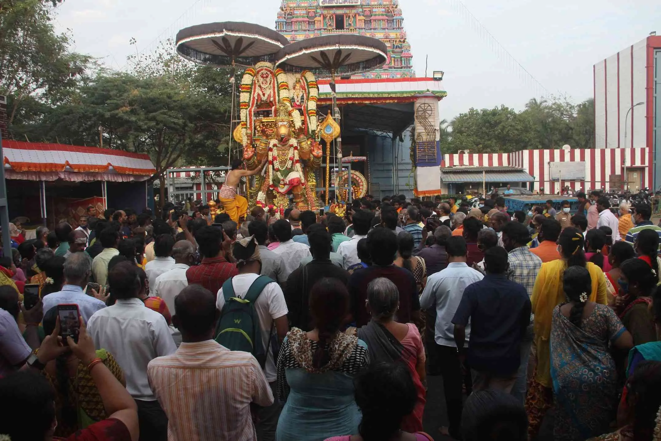 அதிகார நந்தி வாகனம் பிரம்மோற்சவ 3ஆம் நாள் காலை  அதிகார நந்தி வாகனம்