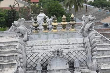 கோபுரம் கோபுரம்