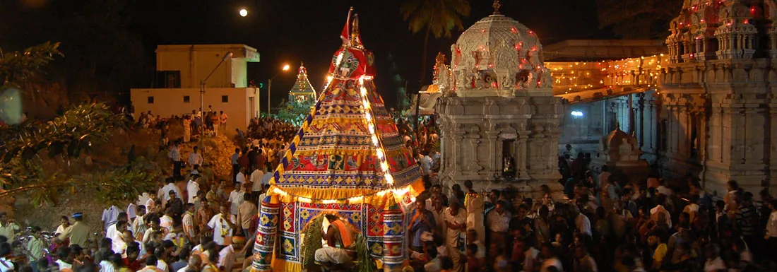 தங்கரதம் தங்கரதம் திருவிழாகாலாங்களில் செயல்படும்