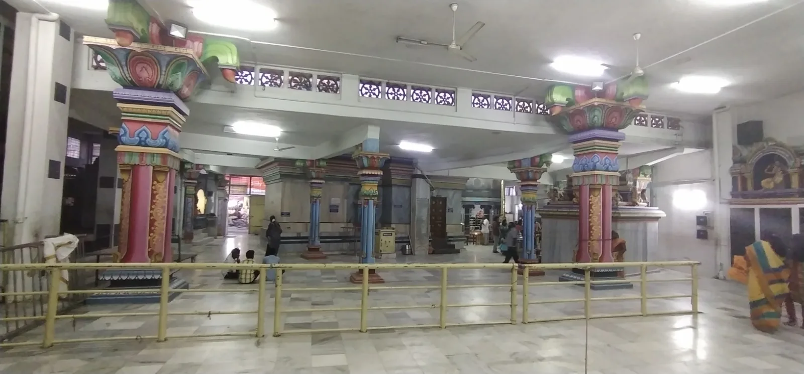 அருள்மிகு பாலதண்டாயுதபாணி சுவாமி திருக்கோயில், சுக்கிரவாரப்பேட்டை, கோவை-1 மகாமண்டபம்