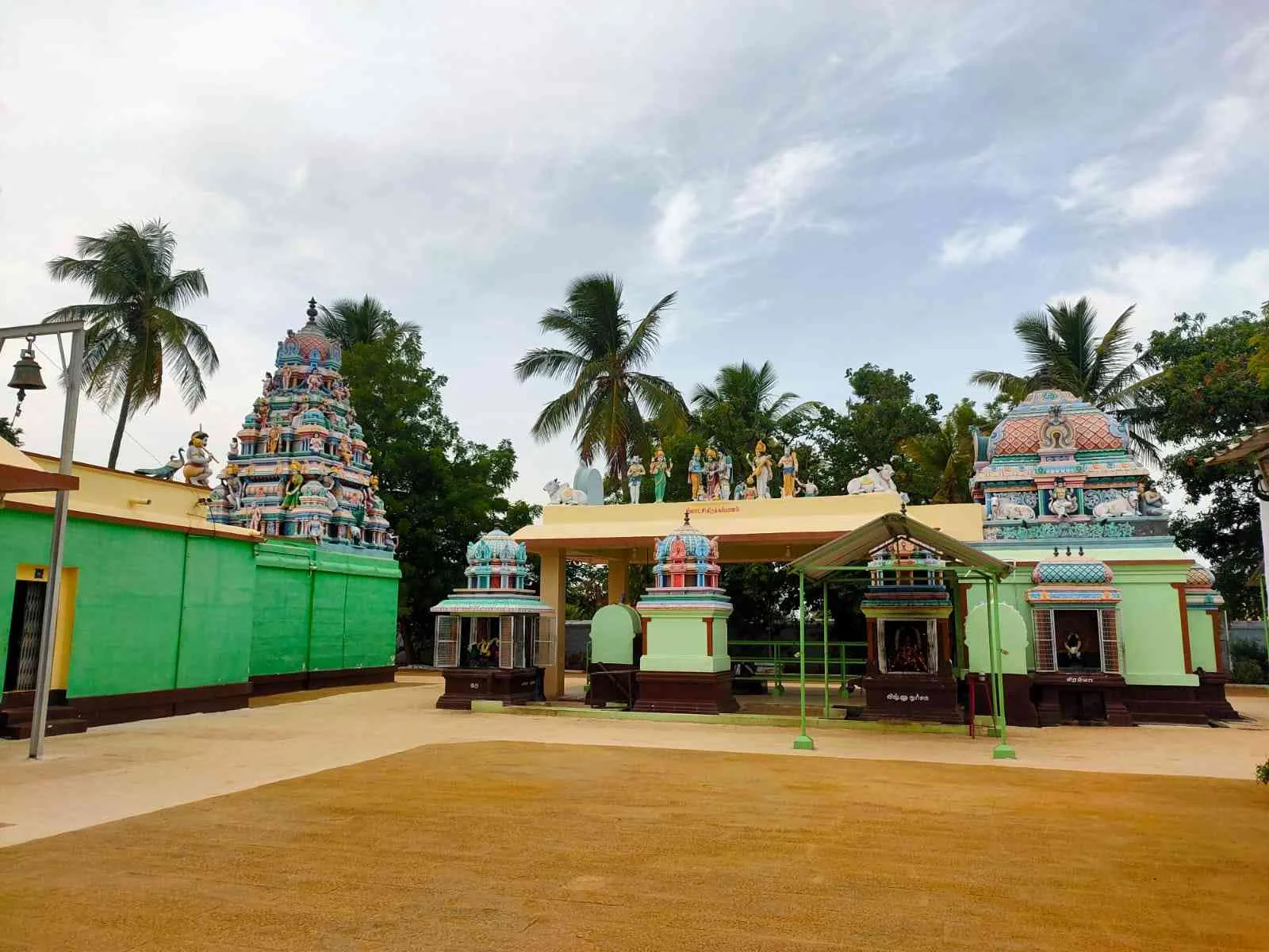 பக்கத் தோற்றம் பக்கத் தோற்றம்