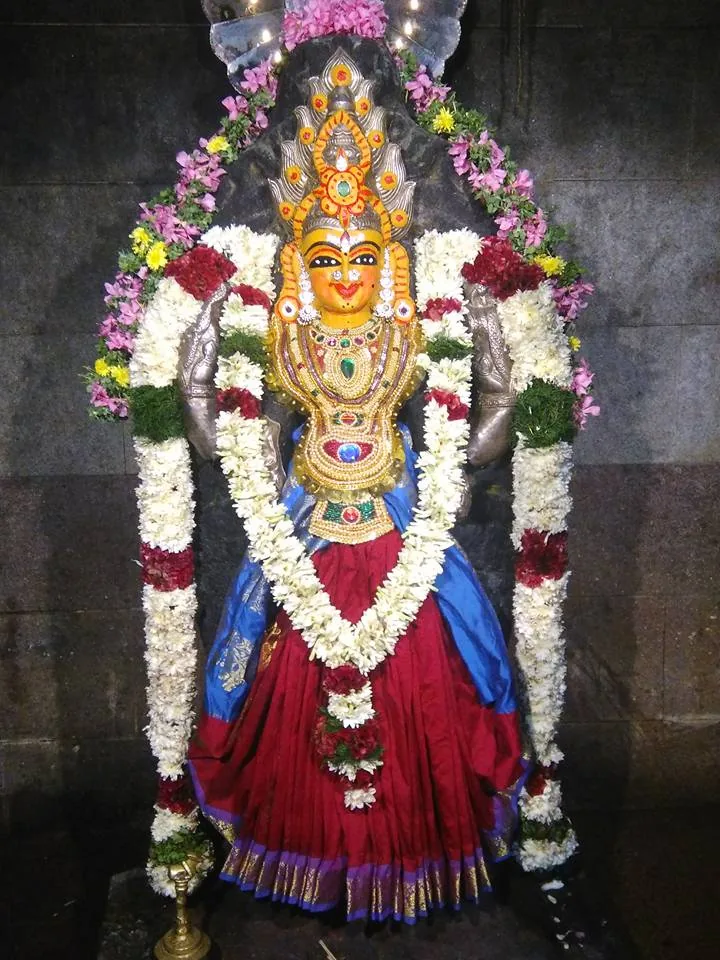 புலியகுளம், மாரியம்மன் அருள்மிகு மாரியம்மன் திருக்கோயில், புலியகுளம்