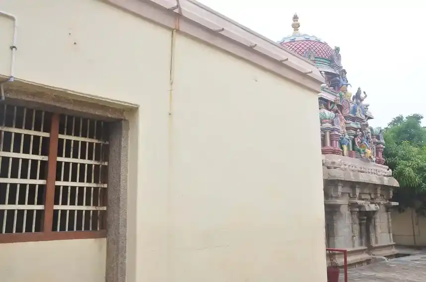 Adhivaragaperumal Temple, Kumbakonam - 612001 ஆதிவராக பெருமாள் திருக்கோயில், கும்பகோணம் - 612001, Thanjavur - Ancient Temple Architecture and History Image 5