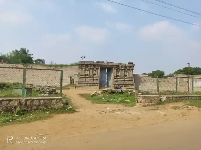 Arulmigu Aabathsagayeeswarar Temple, Sendhamangalam - 607204 Temple