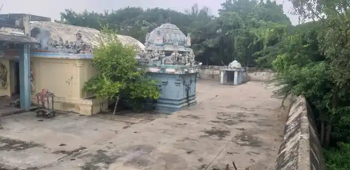 Arulmigu Aabathsagayeswarar Temple, Ponnoor - 609203 அருள்மிகு ஆபத்சகாயேஸ்வரர் திருக்கோயில், Ponnoor - 609203, Mayiladuthurai - Ancient Temple Architecture and History Image 2