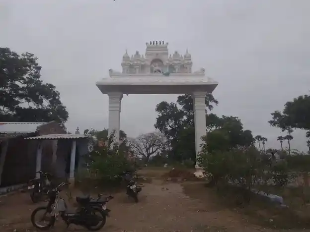 Arulmigu Aachalamman Temple, Eruttanai - 637406 அருள்மிகு ஆச்சாளம்மன் புடவைக்காரியம்மன் திருக்கோயில், இருட்டணை - 637406, Namakkal - Ancient Temple Architecture and History Image 5