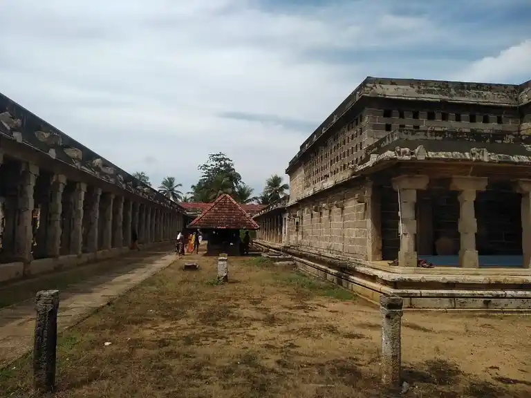 Arulmigu Aadhikesava Perumal Temple, Thiruvattar, Thiruvattar - 629177 Arulmigu Aadhikesava Perumal Temple, Thiruvattar, திருவட்டாா் - 629177, Kanyakumari - Ancient Temple Architecture and History Image 6