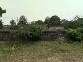 Arulmigu Aadhimoortheeswarar Temple, Manparai - 621010 அருள்மிகு ஆதிமூர்த்தீஸ்வரர் திருக்கோயில், Manparai - 621010, Thiruchirappalli - Ancient Temple Architecture and History Image 3