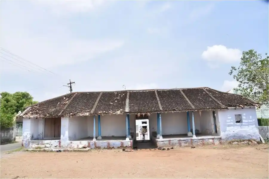 Arulmigu Aadhinarayanaperumal Temple, Velliyampathi - 638103 Temple