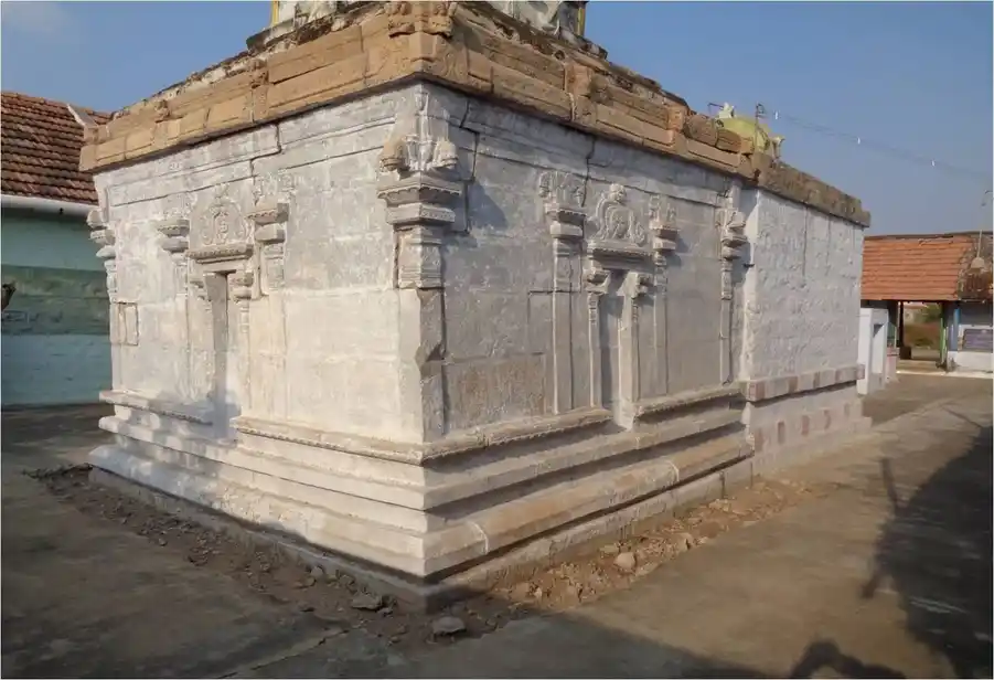 Arulmigu Aadhinarayanaperumal Temple, Velliyampathi - 638103 Arulmigu Aadhinarayanaperumal Temple,  - 638103, Tiruppur - Ancient Temple Architecture and History Image 6