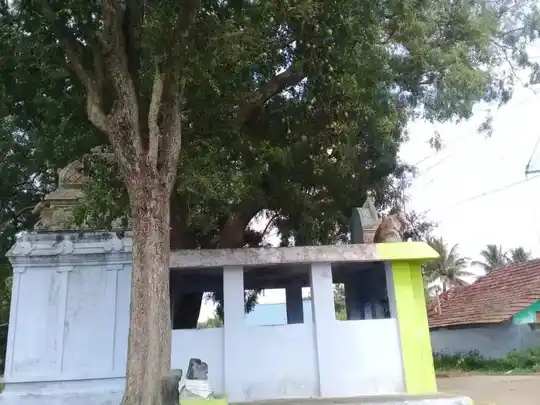 Arulmigu Aadhivinayagar Temple, Velayuthampalayam - 642109 அருள்மிகு ஆதி விநாயகர் திருக்கோயில், Velayuthampalayam - 642109, Coimbatore - Ancient Temple Architecture and History Image 2