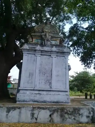 Arulmigu Aadhivinayagar Temple, Velayuthampalayam - 642109 அருள்மிகு ஆதி விநாயகர் திருக்கோயில், Velayuthampalayam - 642109, Coimbatore - Ancient Temple Architecture and History Image 3