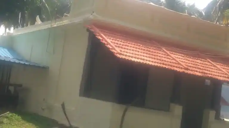 Arulmigu Aagaligai Sapam Theertha Iyannar Temple, Templeammalpuram - 627107 அருள்மிகு அகலிகை சாபம் தீர்த்த அய்யனார் திருக்கோயில், Templeammalpuram - 627107, Tirunelveli - Ancient Temple Architecture and History Image 3