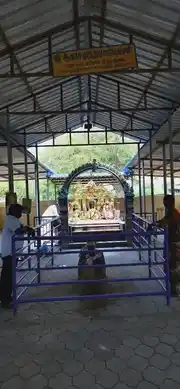 Arulmigu Aakasa Kaliamman Temple, Thiruthervalai - 623401 அருள்மிகு. ஆகாச காளியம்மன் திருக்கோயில், Thiruthervalai - 623401, Ramanathapuram - Ancient Temple Architecture and History Image 4